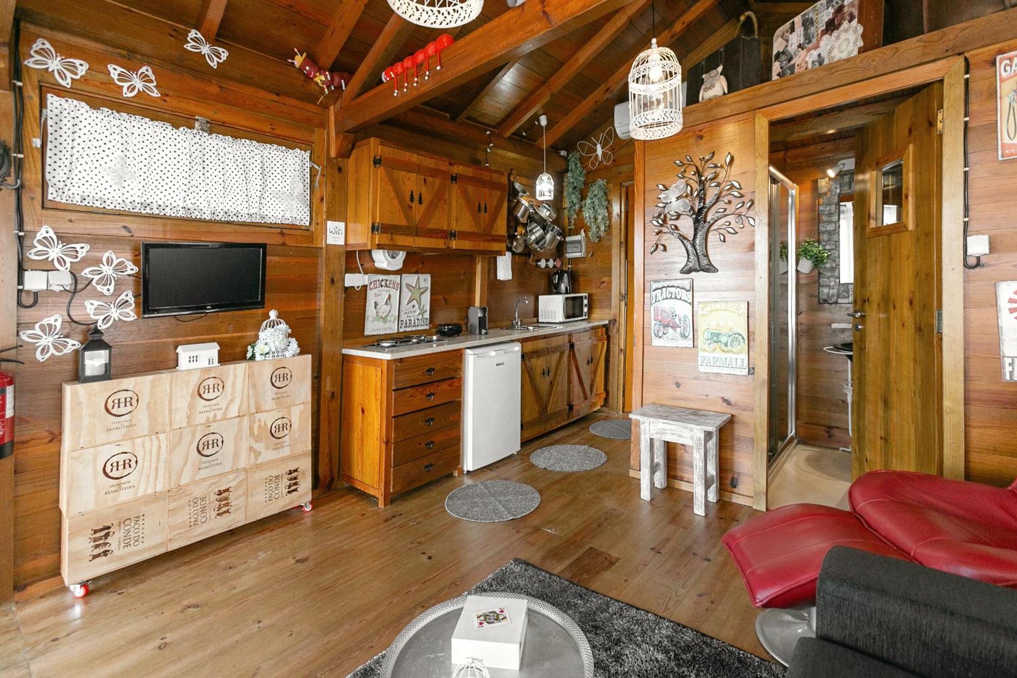 Casas Da Gralha Bed and Breakfast Turquel Δωμάτιο φωτογραφία